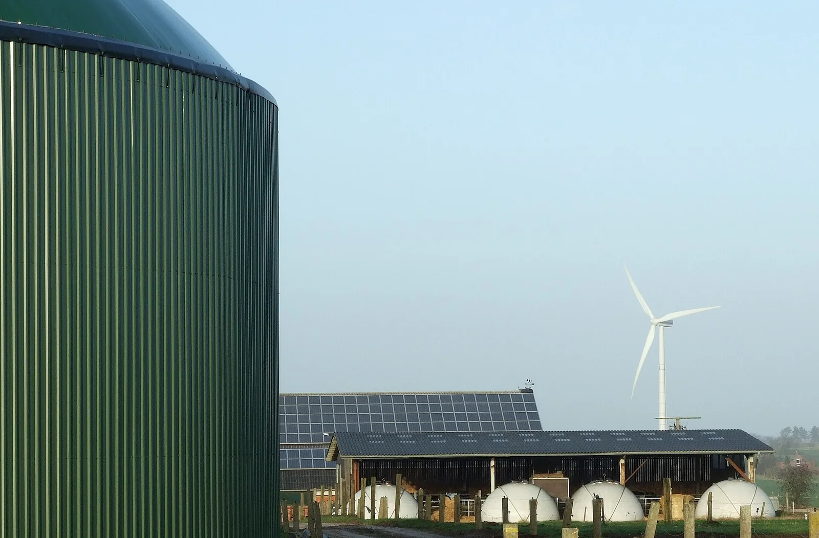 Biogasanlage an einem deutschen Landwirtschaftsbetrieb